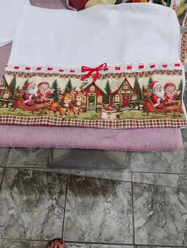 Fabrico e vendo panos de pratos para o Natal , e normal, valor Dos de Natal R$35,0 Normal