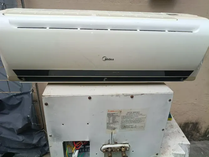 Ar condicionado 9000 BTUs 220 vots