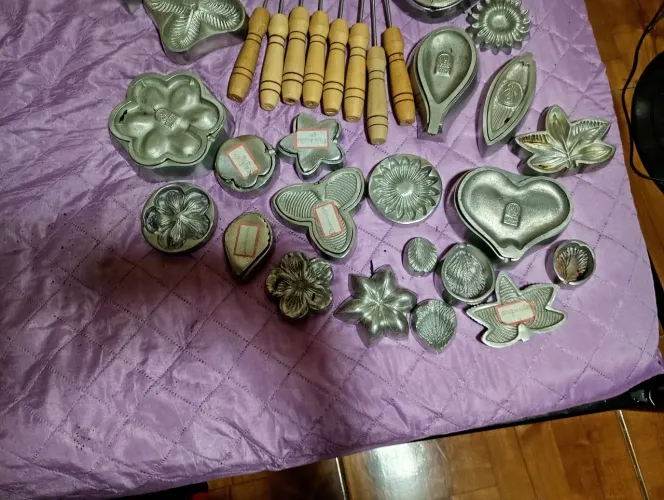 Um kit frisador flores de Eva 
