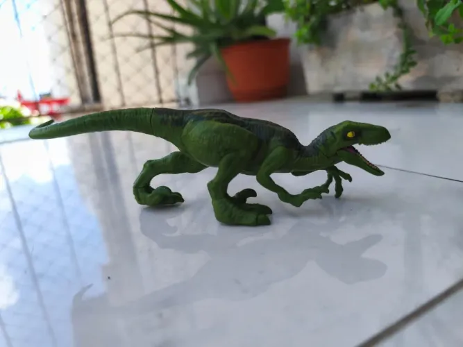 Velociraptor Jurassic World Original Mattel
