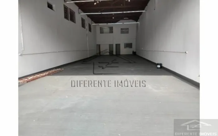 OPORTUNIDADE - LOCAÇÃO DE GALPÃO NO TATUAPÉ COM 300M²