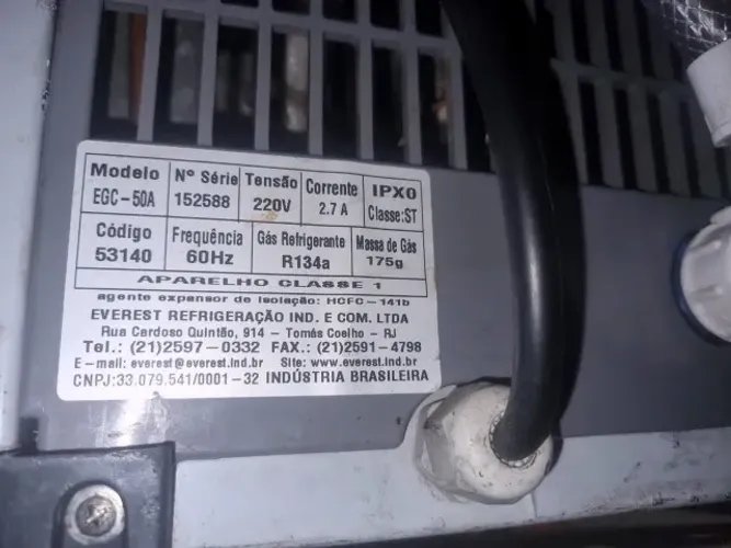 MÁQUINA DE GELO EVEREST 50K/D 120 CUBOS/H 220V