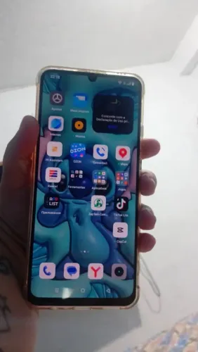 Vendo celular realme note 50 com um pequeno defeito na câmera da frente