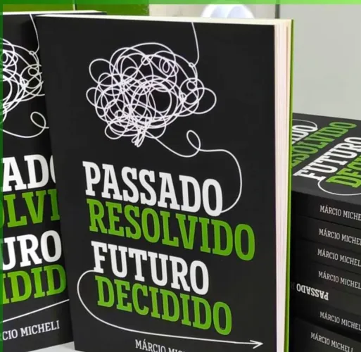 Livro novo passado resolvido, futuro decidido 