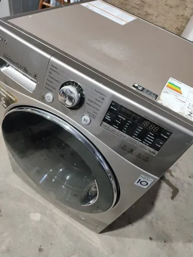 Lava e seca LG 10.2kg inverter