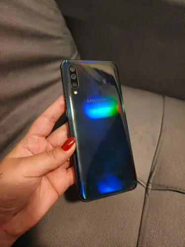 Samsung A50