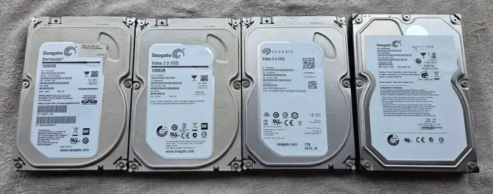 Lote com 4 unidades de HD Seagate 1TB