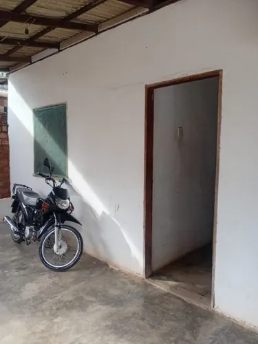 EQUATORIAL CASA DOIS QUARTOS