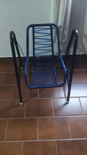 Cadeira de balanço infantil