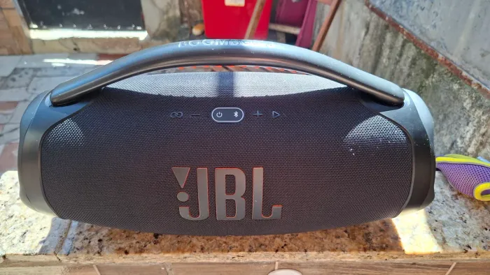 Jbl boombox 3 1000 reais 