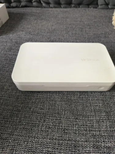 Esterilizador UV e Carregador sem Fio da Samsung para celulares e Óculos.