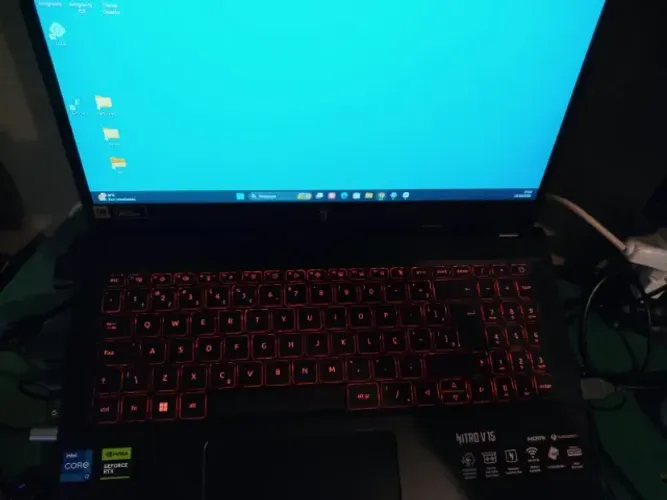 Notebook Acer Nitro V15 1.5T HD 16gb RAM RTX 4050