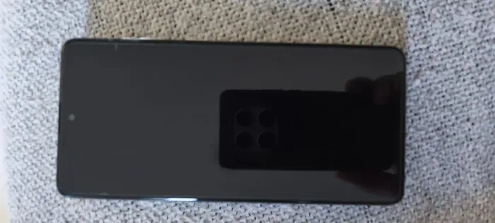 SAMSUNG A71