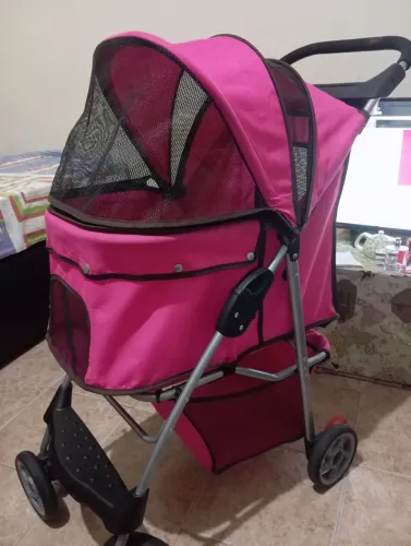 Carrinho para Pets Rosa - Excelente estado (completo e seguro)