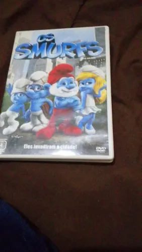 Edição especial dvd smurfs 2011 muito bom o filme e nunca enjoa