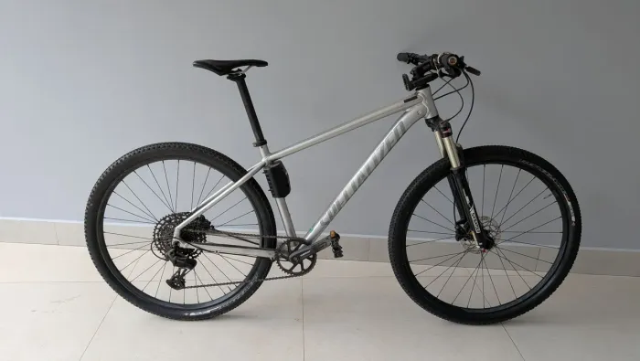 Bicicleta Specialized Rockropper 29 - L - MTB
