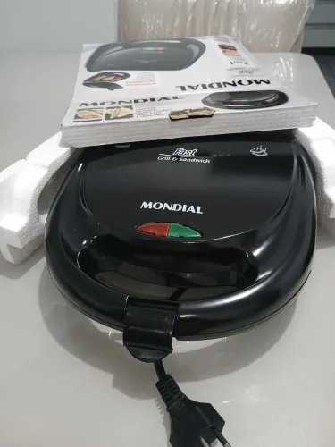 Sanduicheira Mondial 