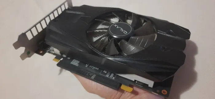 PLACA DE VIDEO GTX 1050 2GB