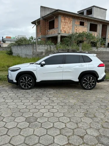 Toyota Corolla Cross SE 1.8 16V Aut. (híbrido) 2022