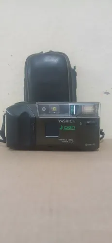 Câmera Fotográfica Analógica Yashica J Pan.