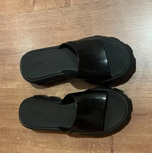 Melissa Ella Slide