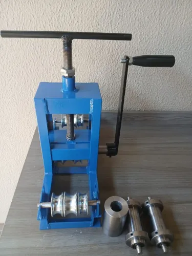Calandra manual para tubo e metalon