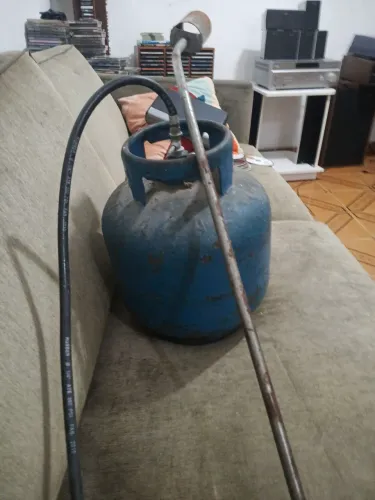 Maçarico  com tambor de  8 kilos