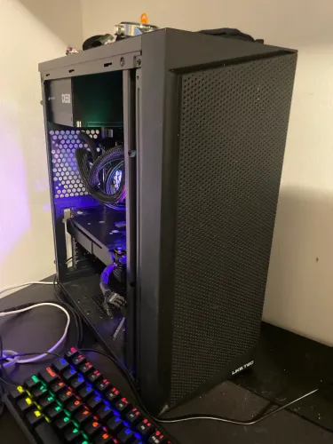 PC Gamer i5 11400 + 16GB Fury + SSD 750GB + RX570 + RX5600XT Bônus