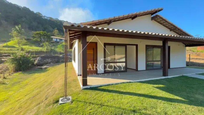Casa Residencial à venda, Pedro do Rio, Petrópolis - CA0103.