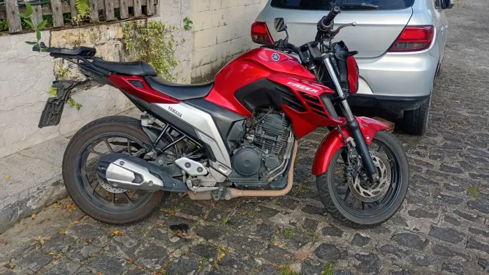 FAZER 250, TOPADA TODA REVISADA