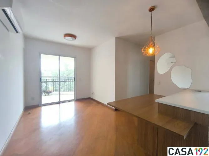 Apartamento com 2 dormitórios para alugar, 65 m² por R$ 5.890,00/mês - Campo Belo - São Pa
