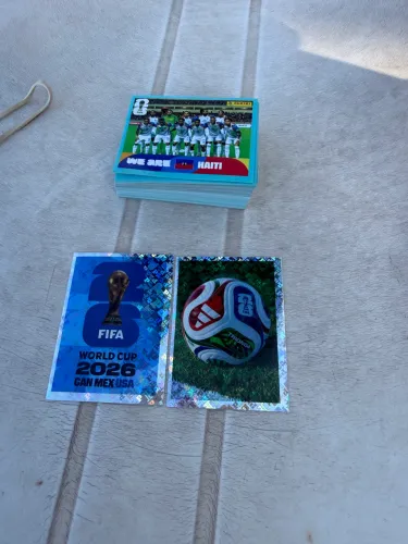 240 figurinhas surtidas da copa
