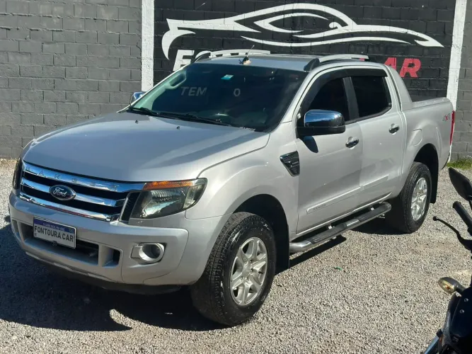 Ford Ranger XLT 2.5 16V 4X2 CD Flex 2015