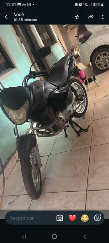 Moto toda revisada em perfeito estado 
