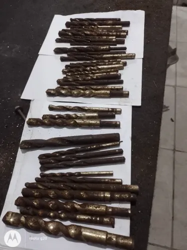 32 brocas várias medidas de vidia ( para concreto)
