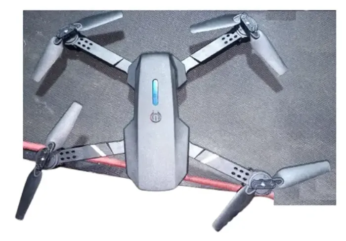Drone Cbk Wifi Câmera Mini Com Bolsa - Modelo Ky (Usado)