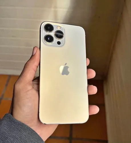 iPhone 13 pro dourado 128GB 6 meses de garantia 