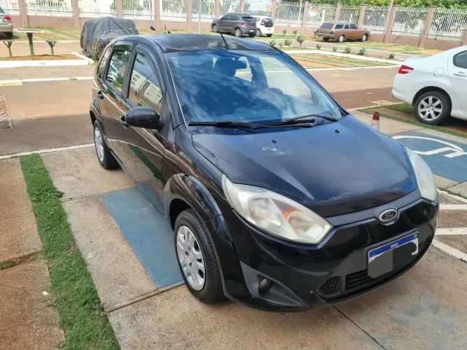 Ford Fiesta 1.6 16V Flex Mec. 5P 2013