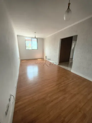 Apartamento - Residencial Intervale - Vila Industrial - 3 Dormitórios - 90m².