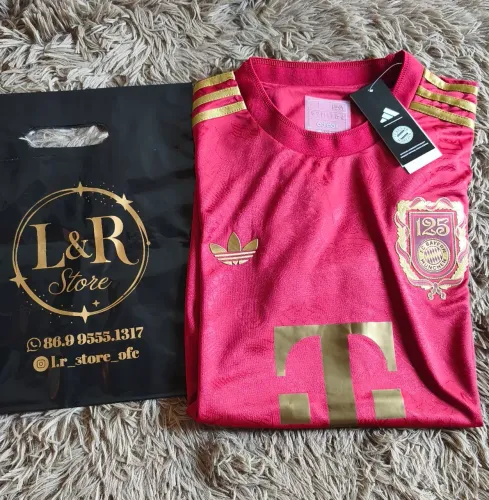 Camisa nova de loja