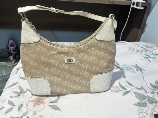 Bolsa Vítor Hugo
