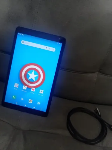 Tablet 32 gigas grandão + cabo