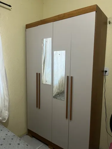 Guarda-roupa