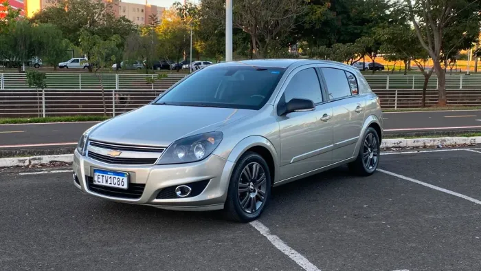 Chevrolet Vectra GT 2.0 MPFI 8V Flexpower Mec. 2011