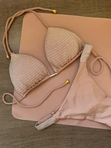 Conjunto de BIQUÍNI MARROM COM STRASS + calça de saída de praia | tam: M