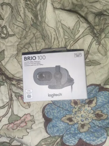 Webcam Logitech Brio 100 lacrada