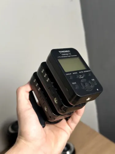 RADIO FLASH YONGNUO P/NIKON YN-622N / 1 RECEPTOR E 2 TRANSMISSORES