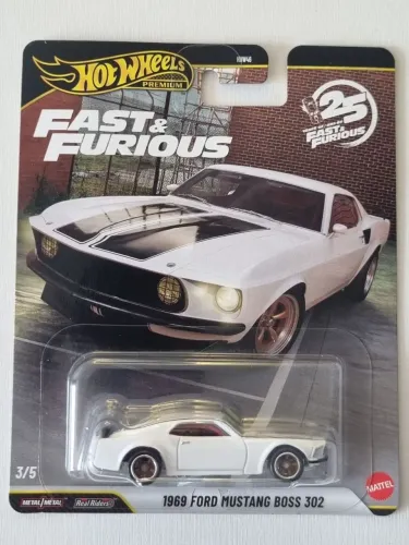 Hot Wheels Ford Mustang Boss 302 - Velozes e furiosos- Fast And Furiois - tematico