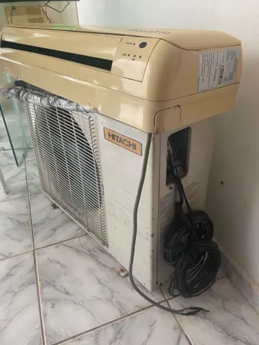 Ar-condicionado HITACHI