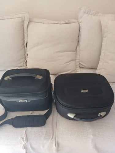 VENDO NECESSER /SEMI NOVAS